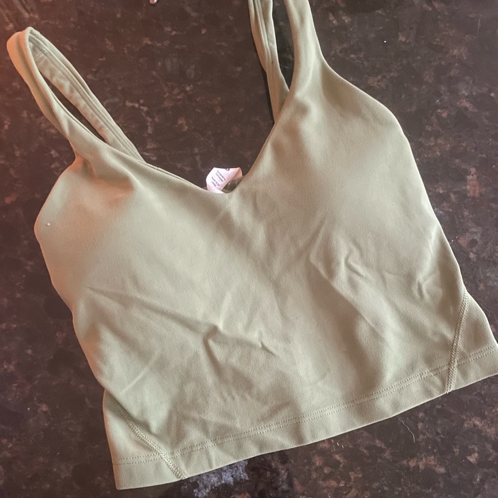 Brand new Lulu Align Tank size 2